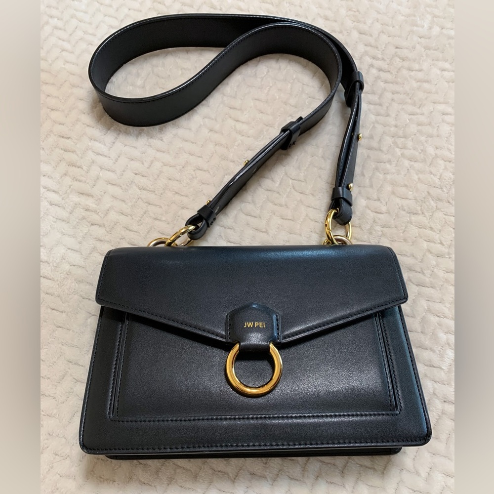 Friday by JW PEI Envelope Crossbody